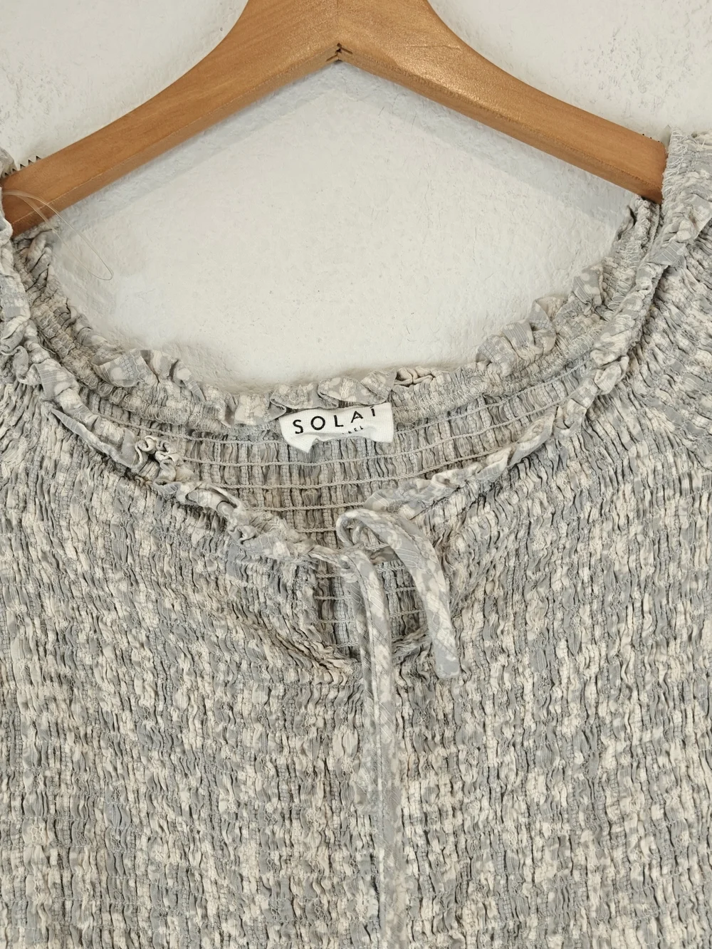 Solai The Label Grey & Cream Floral Smocked Puff Sleeve Crop Top Boho Tie M